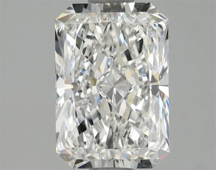 1.50ct Radiant Lab Grown Diamond (Colour E, Clarity VVS2, IGI Certified)