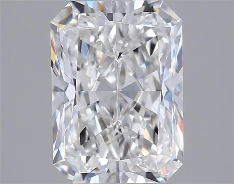 1.52ct Radiant Lab Grown Diamond (Colour F, Clarity VVS2, IGI Certified)