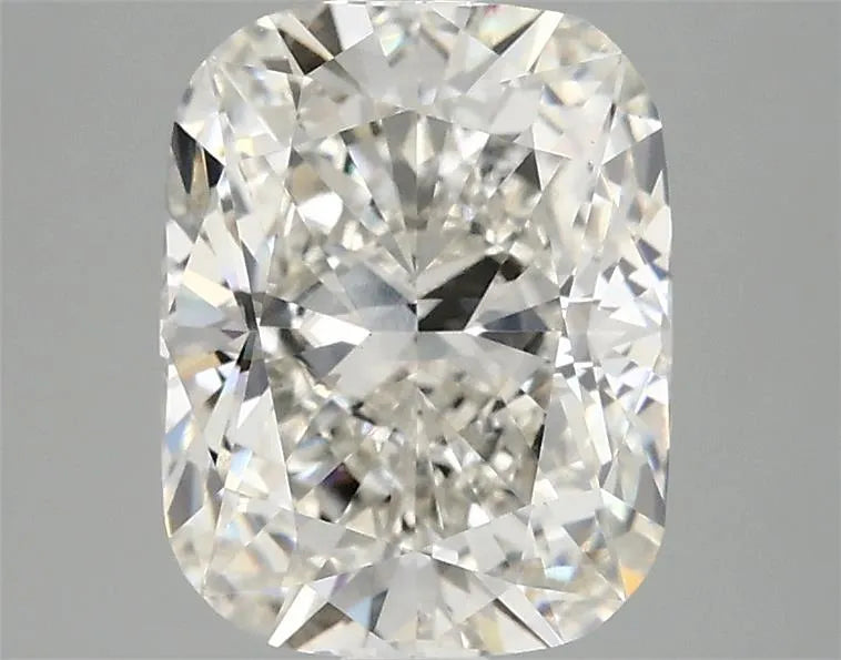 3.01ct Cushion modified Lab Grown Diamond (Colour G, Clarity VS1, IGI Certified)