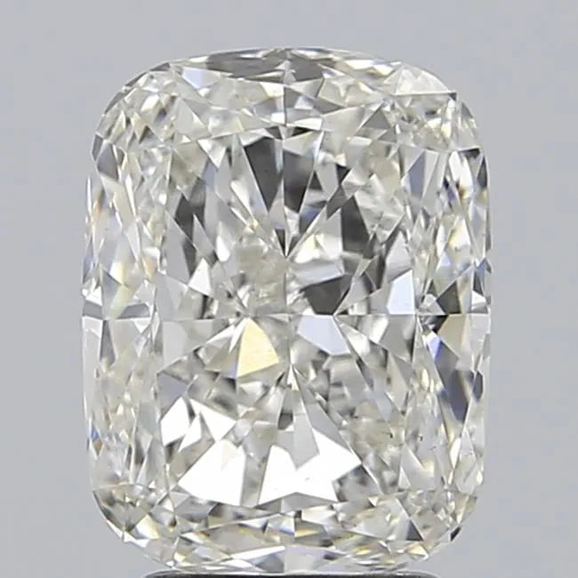 3.01ct Cushion modified Lab Grown Diamond (Colour G, Clarity VS1, IGI Certified)