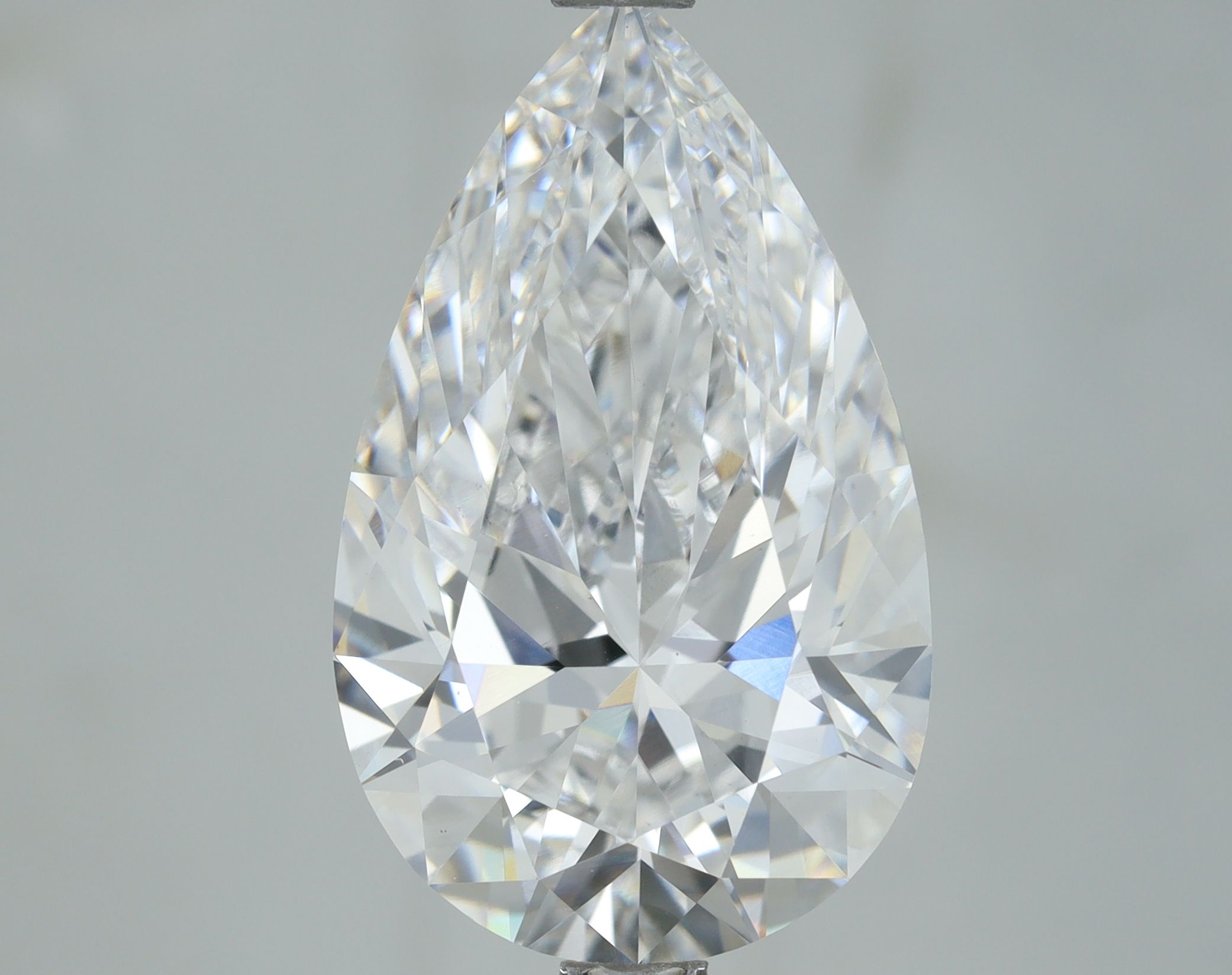 3.9 Carat E-VS1 Pear Lab Diamond