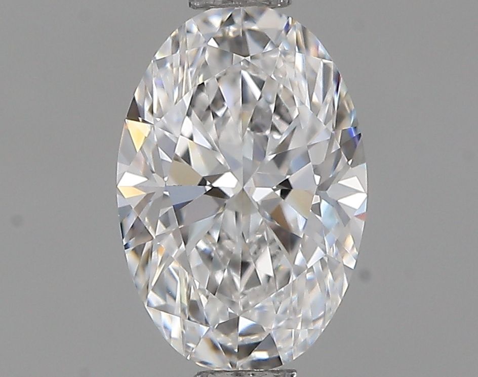 0.90 Carat E-VVS2 Oval Cut Diamond