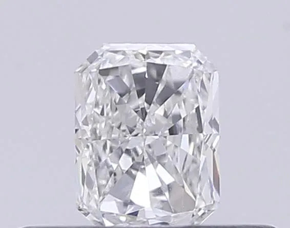 0.21ct Radiant Lab Grown Diamond (Colour E, Clarity VS1, IGI Certified)