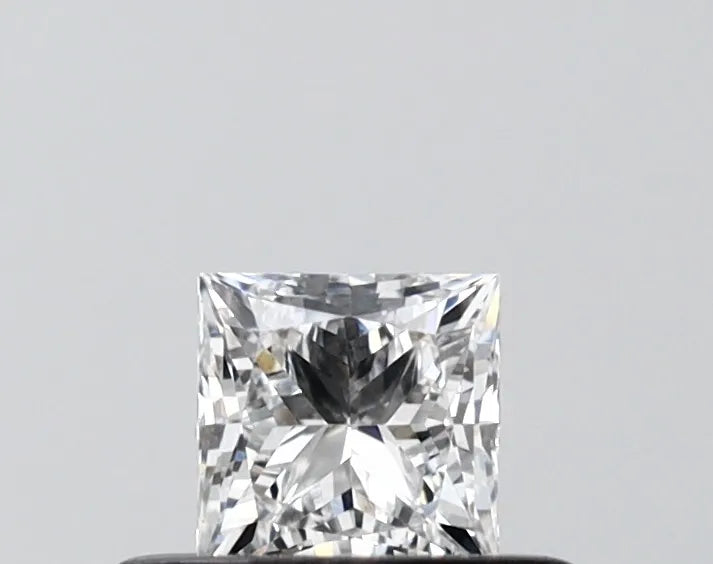 0.35ct Princess Lab Grown Diamond (Colour D, Clarity VS1, IGI Certified)