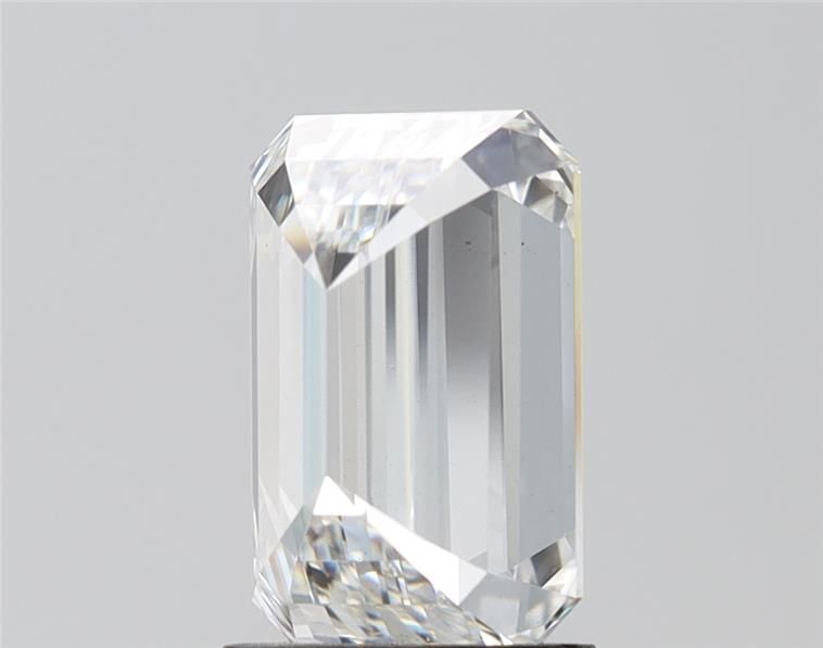 2.63 Carat G-VS2 Emerald Lab Diamond