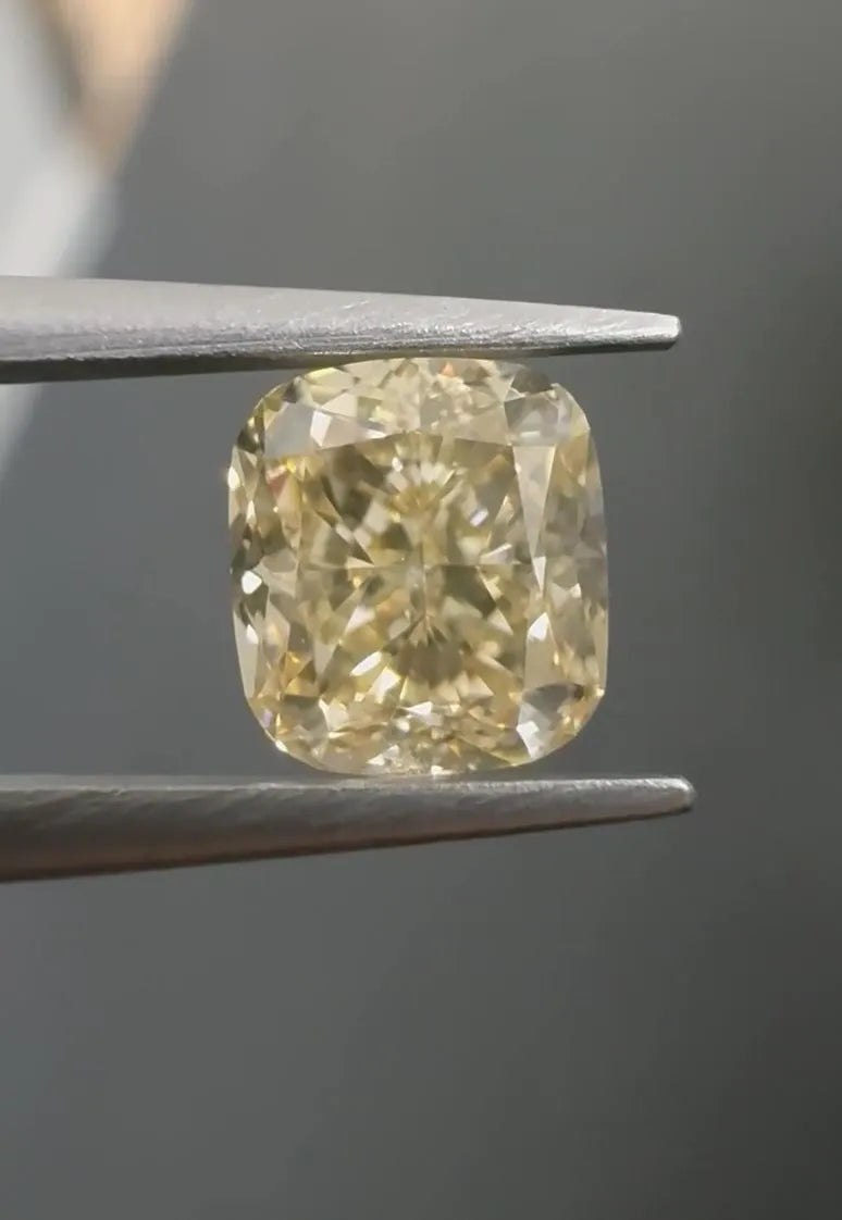 1.01ct Cushion brilliant Natural Diamond (Colour Fancy Light, Clarity VS2, GIA Certified)