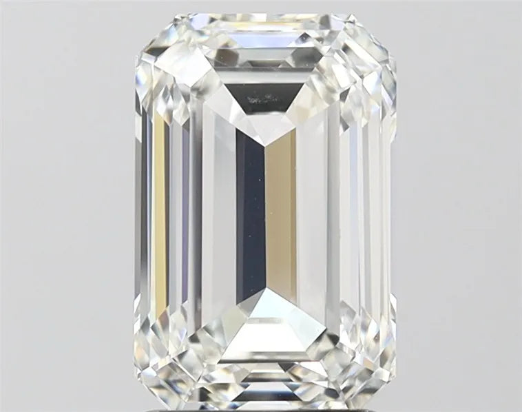 2.74ct Emerald Lab Grown Diamond (Colour G, Clarity VVS1, IGI Certified)