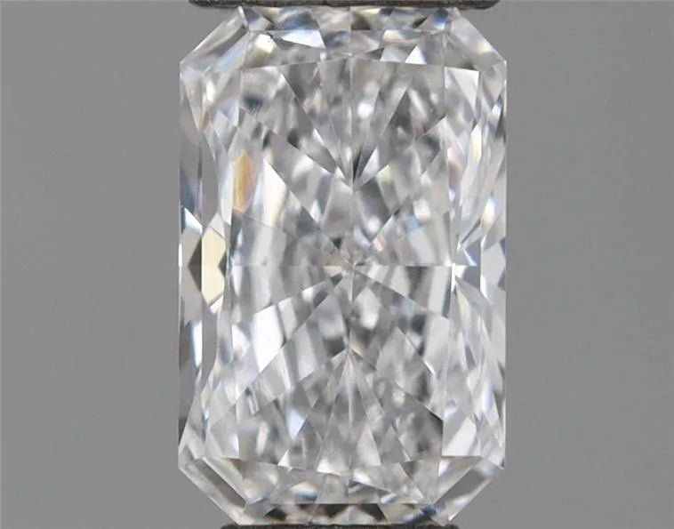 0.31ct Radiant Lab Grown Diamond (Colour D, Clarity VS1, IGI Certified)