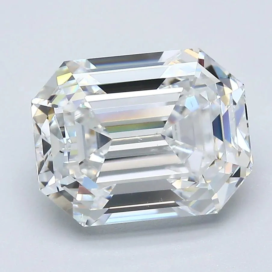 4.04ct Emerald Natural Diamond (Colour D, Clarity VS2, GIA Certified)