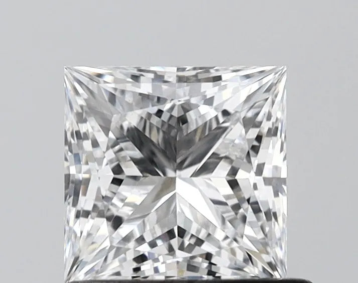 0.88ct Princess Lab Grown Diamond (Colour D, Clarity VS1, IGI Certified)