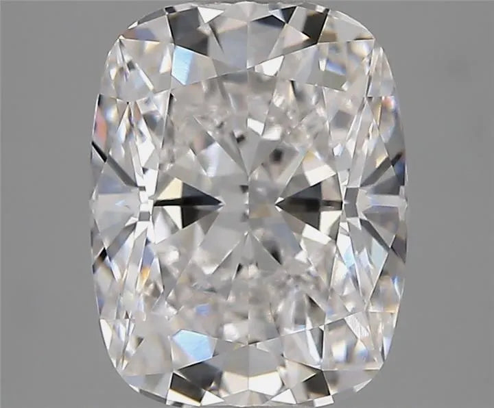 2.24ct Cushion modified Lab Grown Diamond (Colour E, Clarity VVS1, IGI Certified)