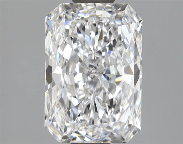 2.03ct Radiant Lab Grown Diamond (Colour D, Clarity VVS1, IGI Certified)