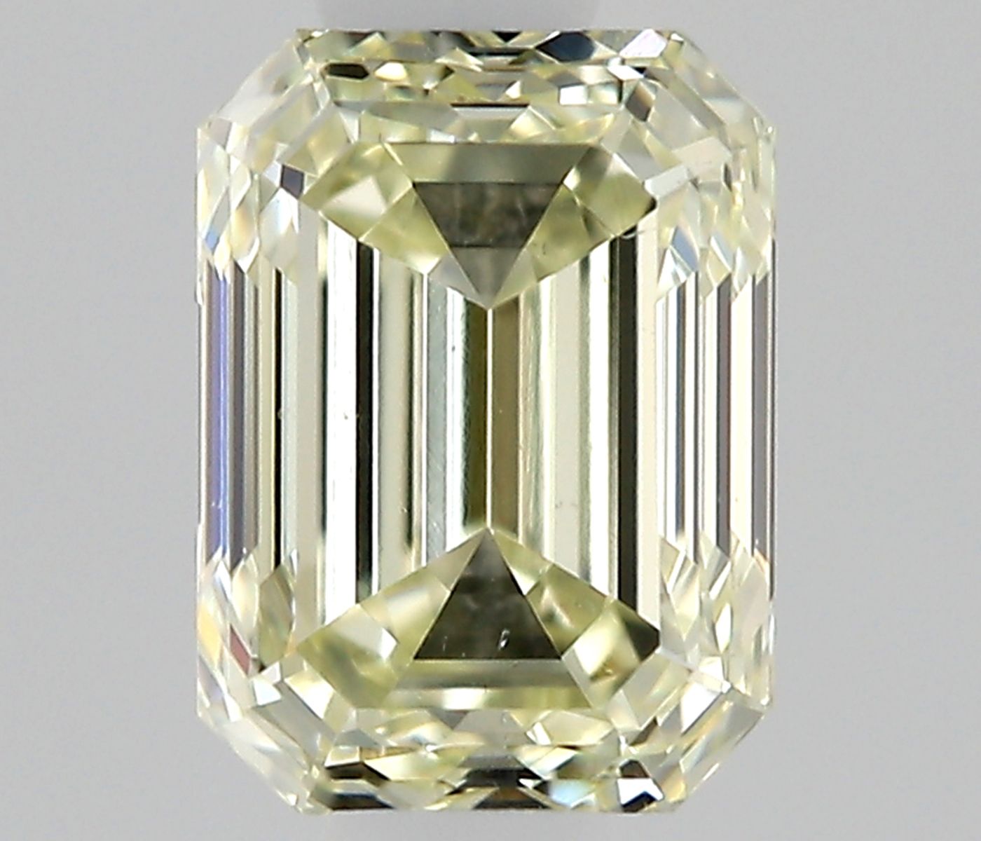 0.40 Carat L-VS2 Emerald Cut Diamond