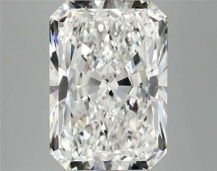 6.71ct Radiant Lab Grown Diamond (Colour G, Clarity VVS2, IGI Certified)
