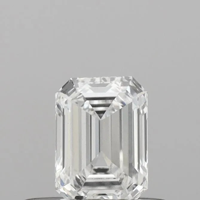 0.31ct Emerald Lab Grown Diamond (Colour D, Clarity VS2, IGI Certified)