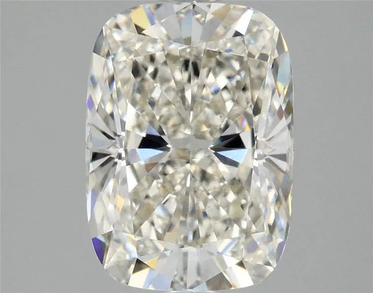 2.46ct Cushion brilliant Lab Grown Diamond (Colour H, Clarity VVS2, IGI Certified)