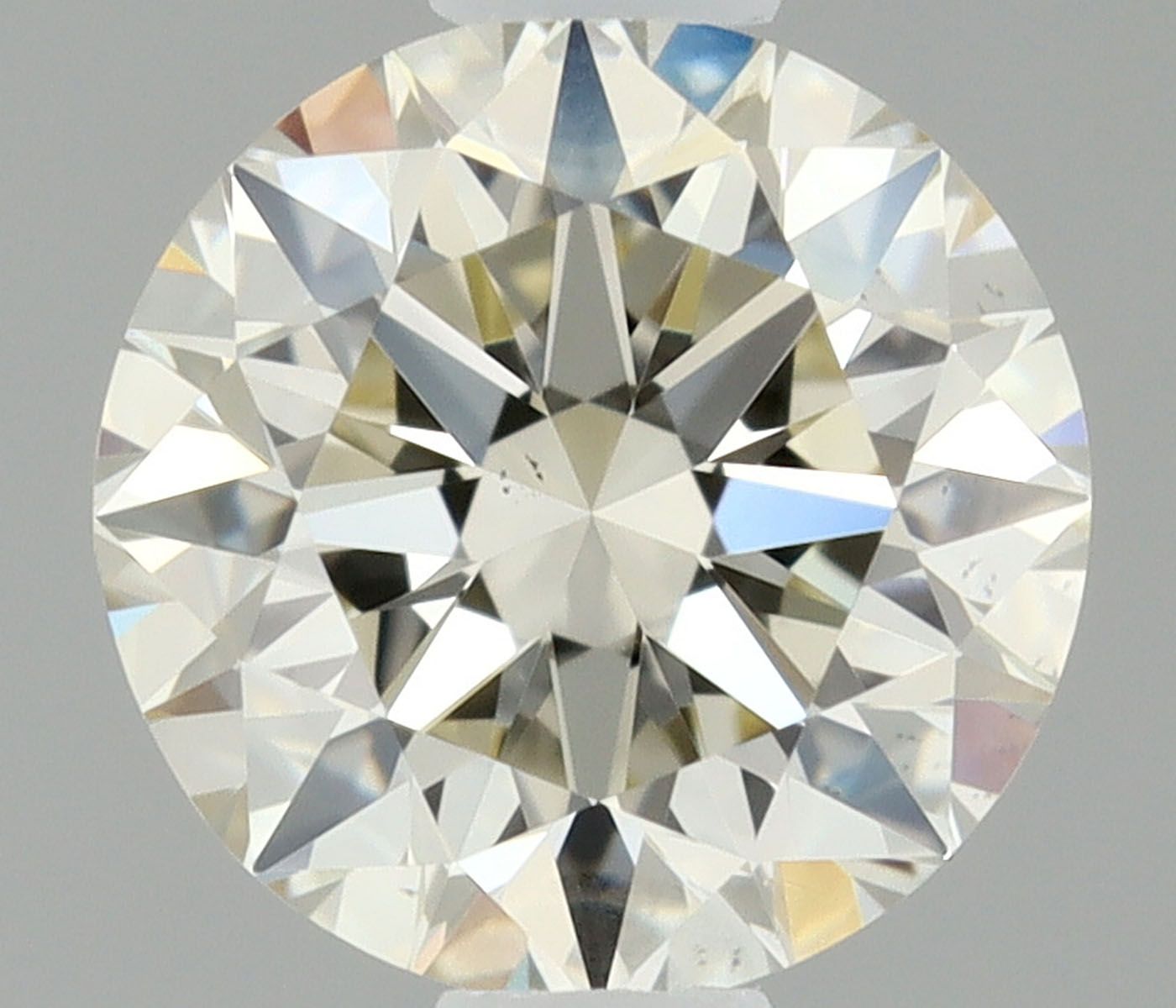 0.54 Carat L-VS1 Round Cut Diamond