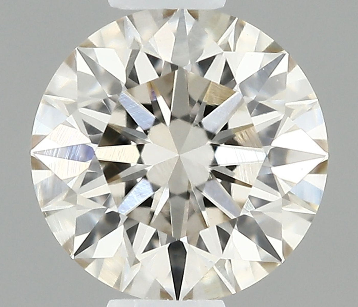 0.41 Carat L-VS1 Round Cut Diamond